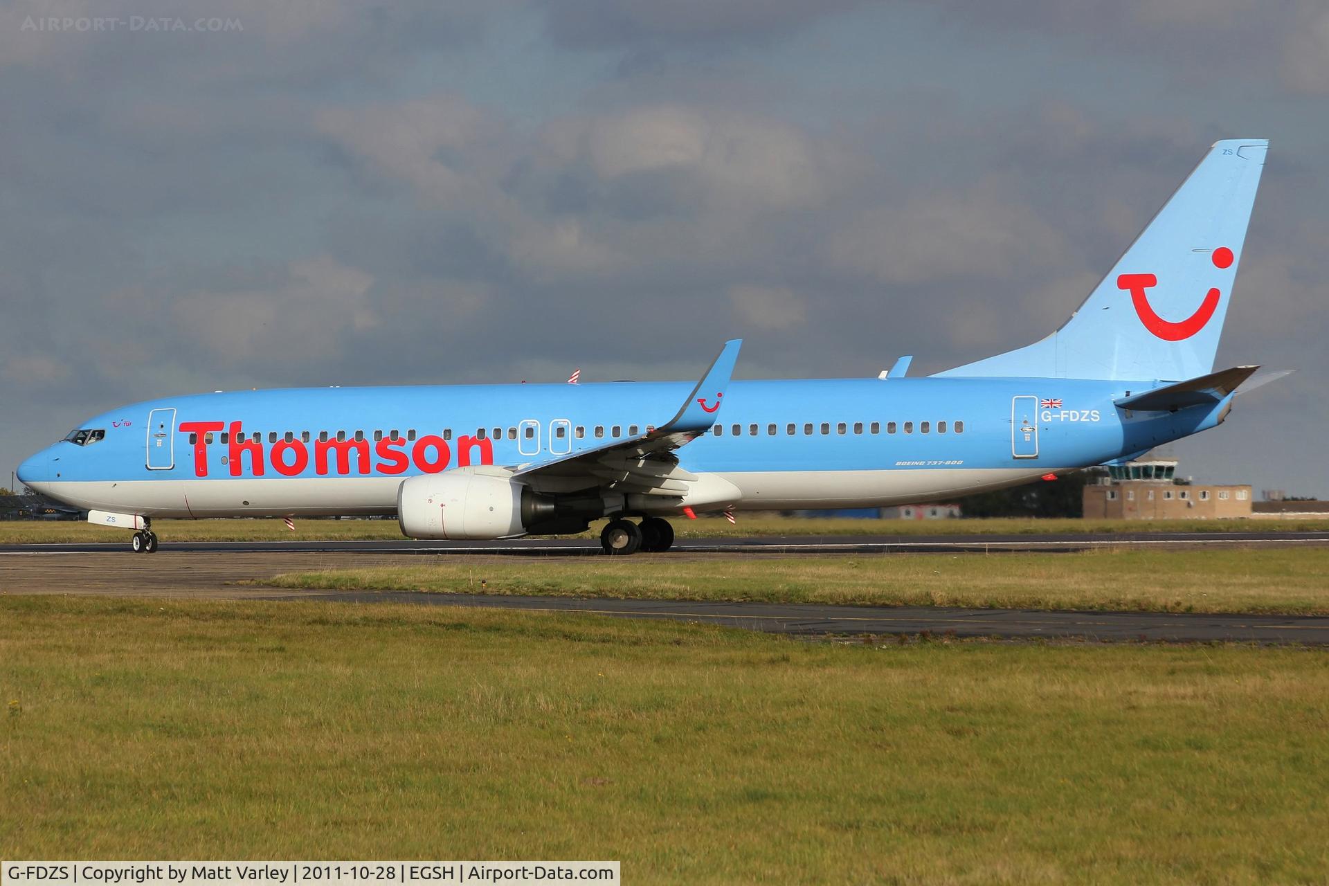 G-FDZS, 2009 Boeing 737-8K5 C/N 35147, arriving at EGSH