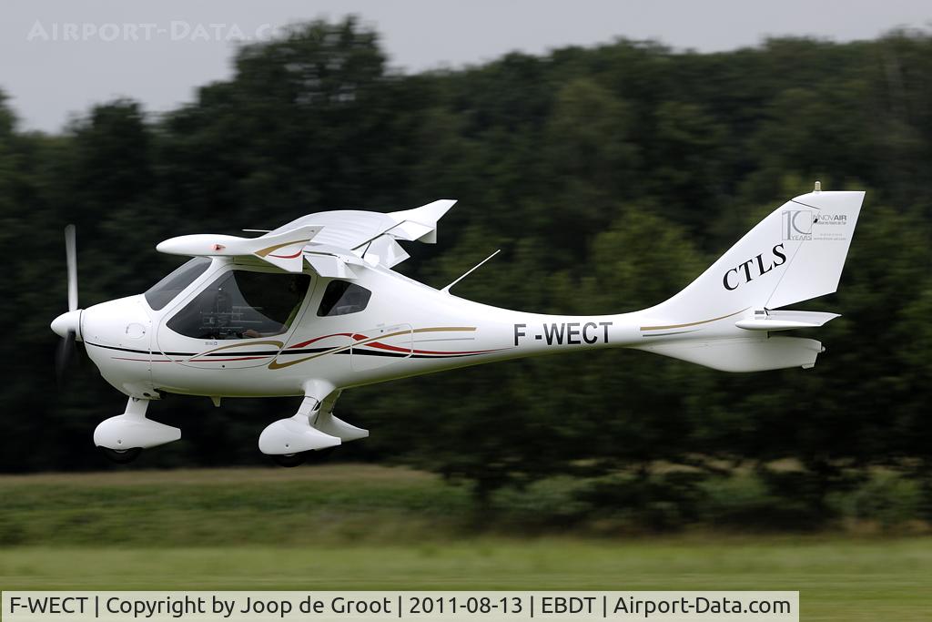 F-WECT, 2009 Flight Design CTLS C/N F-09-04-06, surprise visit to the oldtimer fly-in.