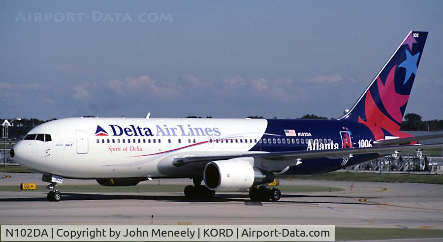 N102DA, 1982 Boeing 767-232 C/N 22214, Sept. 1995 - In special colors for the Olympics in Atlanta the following year.