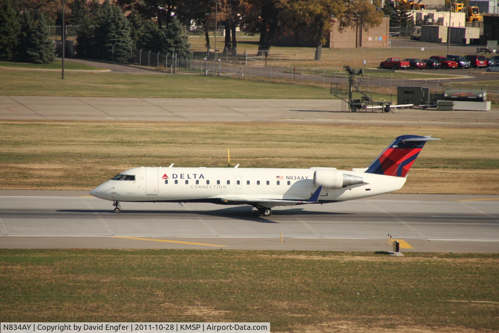N834AY, 2005 Bombardier CRJ-200LR (CL-600-2B19) C/N 8034, 30R @ KMSP
