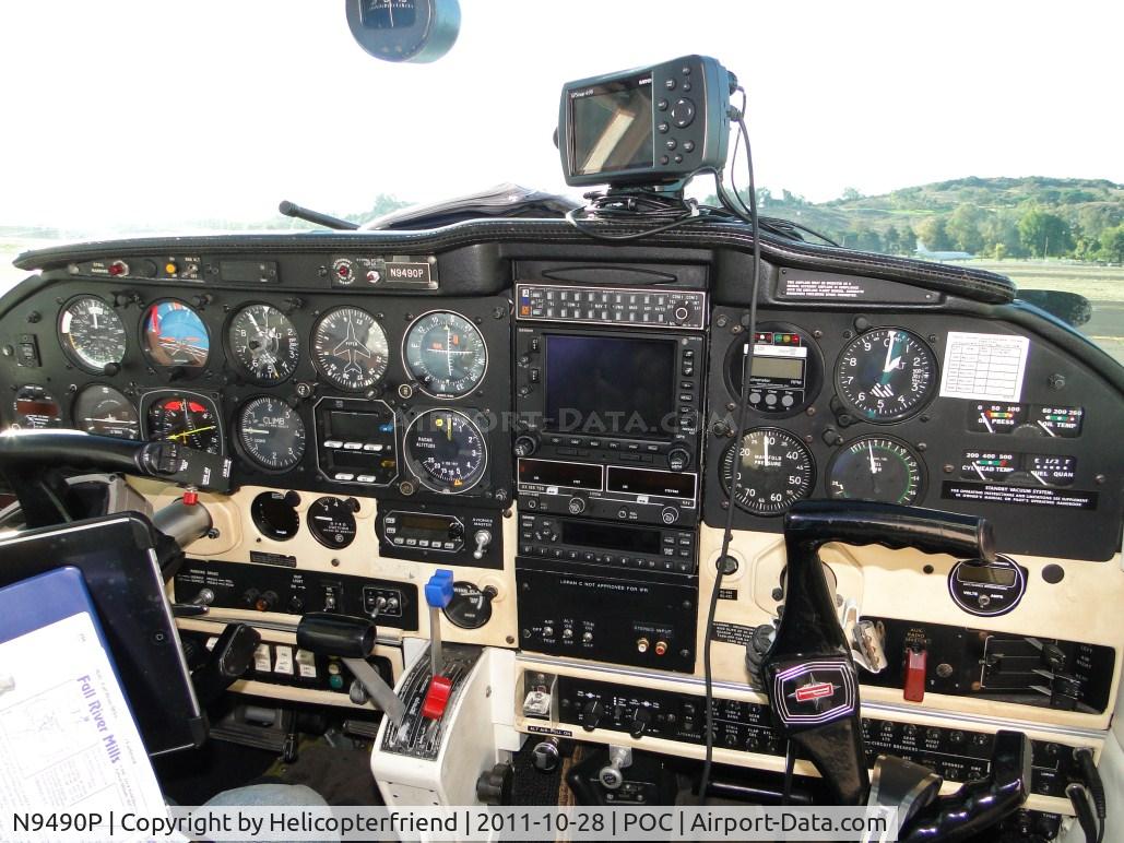N9490P, 1971 Piper PA-24-260 C/N 24-5007, Getting ready to fire up