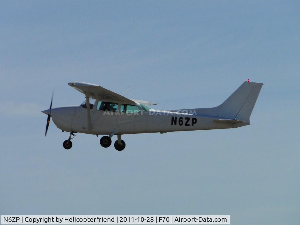 N6ZP, 1980 Cessna 172P C/N 17274020, Airbourne from runway 36
