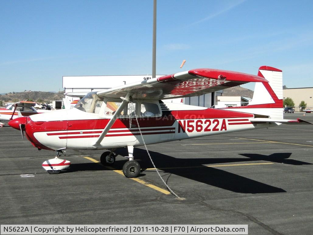 N5622A, 1956 Cessna 172 C/N 28222, Tied down and parked