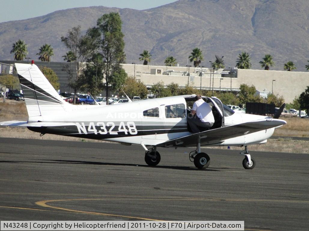 N43248, 1983 Piper PA-28-161 C/N 28-8416015, Making sure items are where they should be