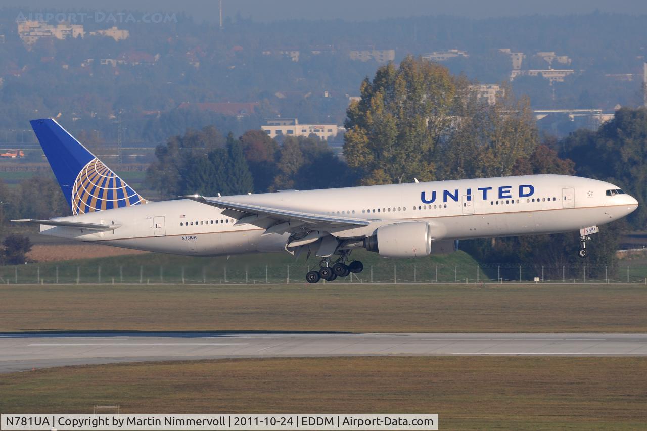 N781UA, 1996 Boeing 777-222 C/N 26945, United Airlines