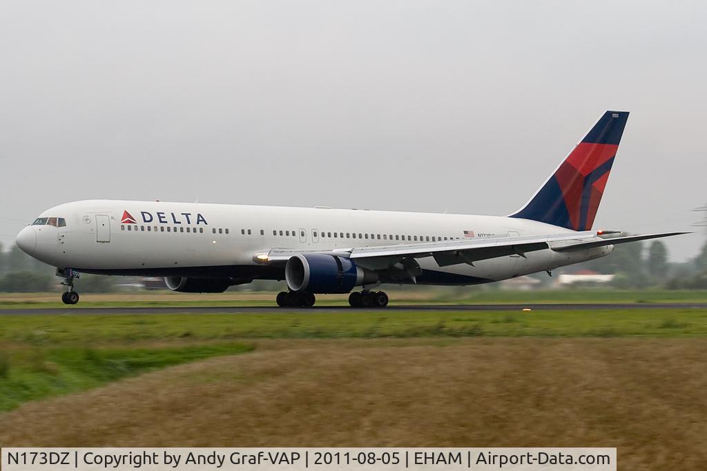 N173DZ, 1998 Boeing 767-332ER C/N 29692, Delta Airlines 767-300