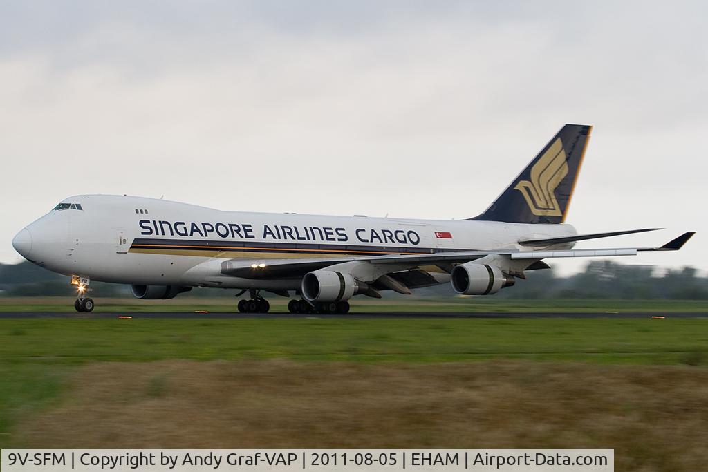 9V-SFM, 2003 Boeing 747-412F/SCD C/N 32898, Singapore Airlines 747-400