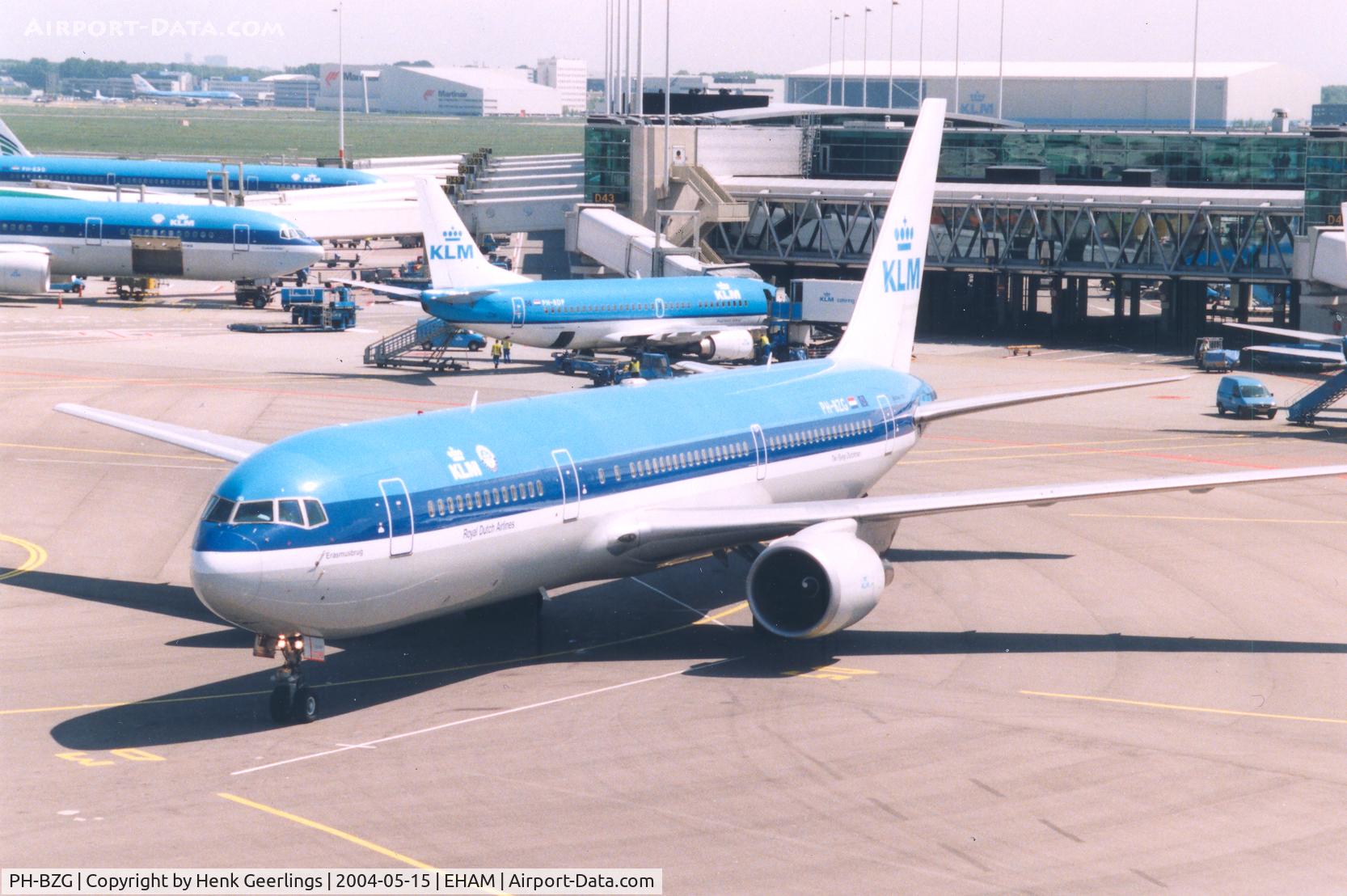 PH-BZG, 1996 Boeing 767-306/ER C/N 27960, KLM