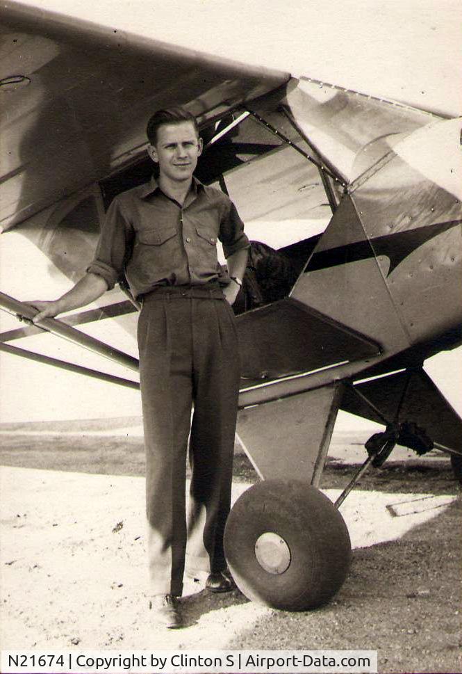 N21674, 1938 Piper J3C-65 Cub Cub C/N 2553, Scan of an old family photo. Could this be the same aircraft when it was new? The Photo was dated October 13, 1940 when the registration number was NC 21674.