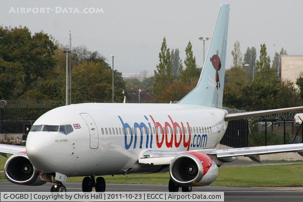G-OGBD, 1995 Boeing 737-3L9 C/N 27833, now in the revised colour scheme