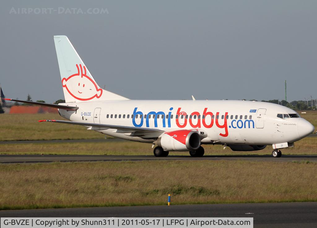 G-BVZE, 1993 Boeing 737-59D C/N 26422, Taxiing to the Terminal... n/c