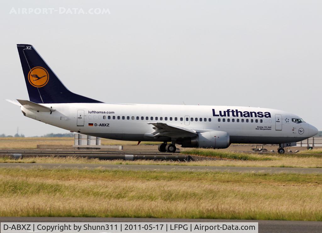 D-ABXZ, 1990 Boeing 737-330 C/N 24564, Taxiing to the Terminal...