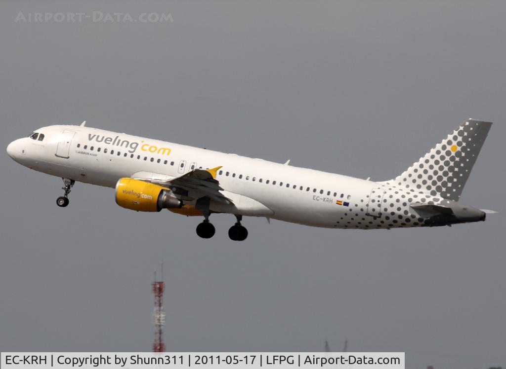 EC-KRH, 2008 Airbus A320-214 C/N 3529, On take off...