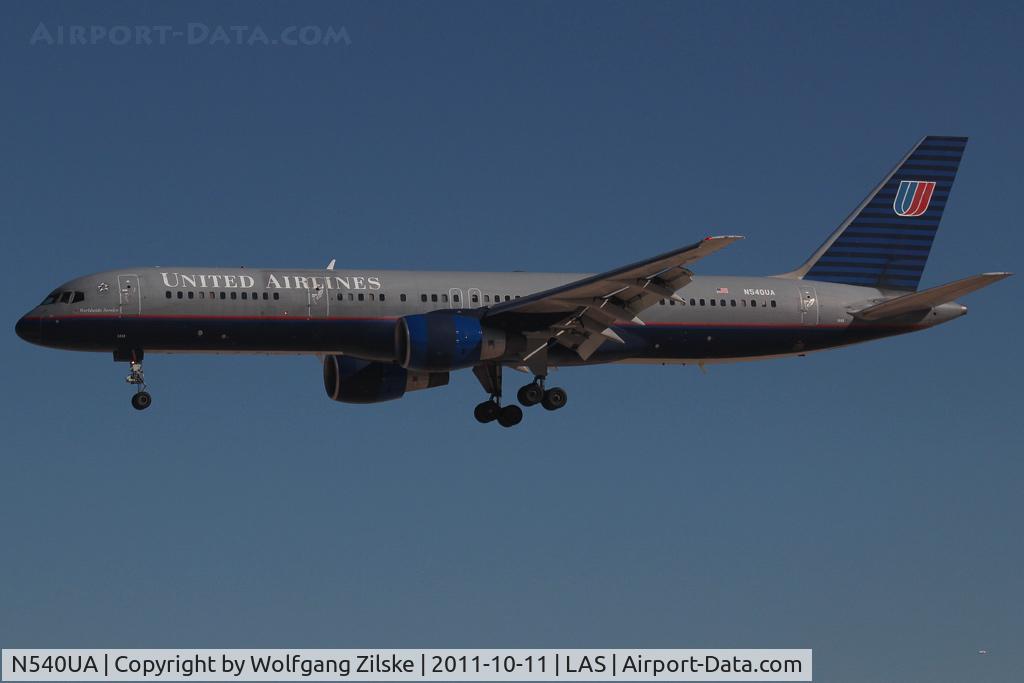 N540UA, 1991 Boeing 757-222 C/N 25252, visitor