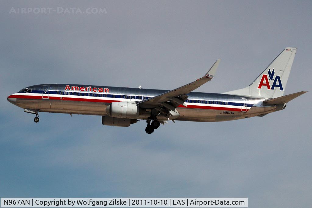 N967AN, 2001 Boeing 737-823 C/N 29545, visitor