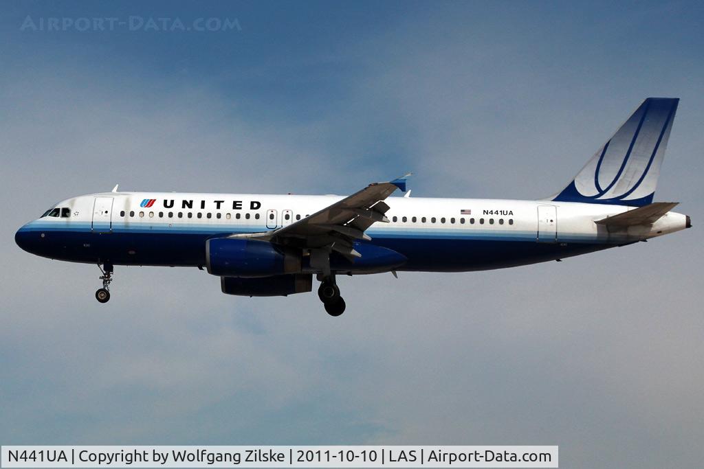 N441UA, 1997 Airbus A320-232 C/N 751, visitor