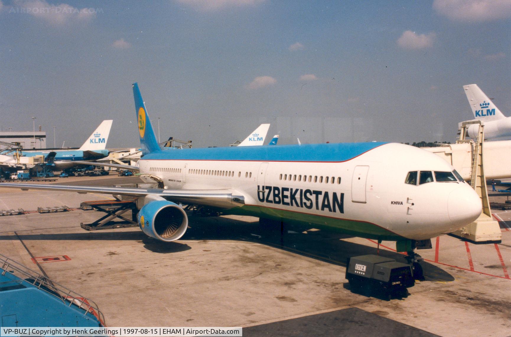 VP-BUZ, 1997 Boeing 767-33P/ER C/N 28392, Uzbekistan