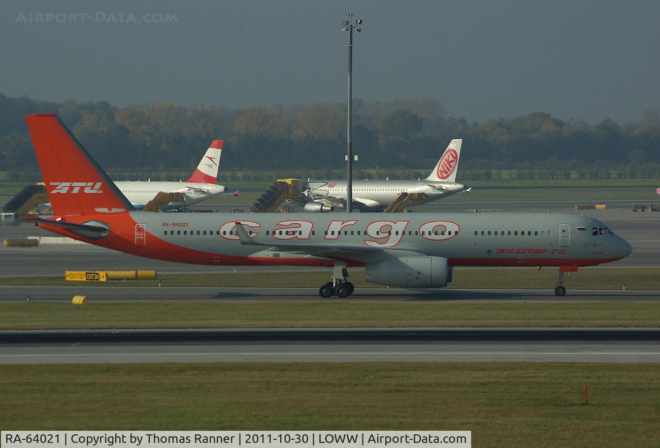 RA-64021, 1993 Tupolev Tu-204C C/N 1450743164021, Aviastar Tu Tupolev TU-204
