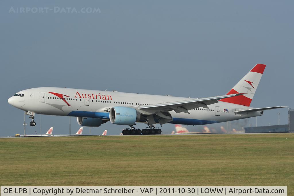 OE-LPB, 1998 Boeing 777-2Z9/ER C/N 28699, Austrian Airlines Boeing 777-200