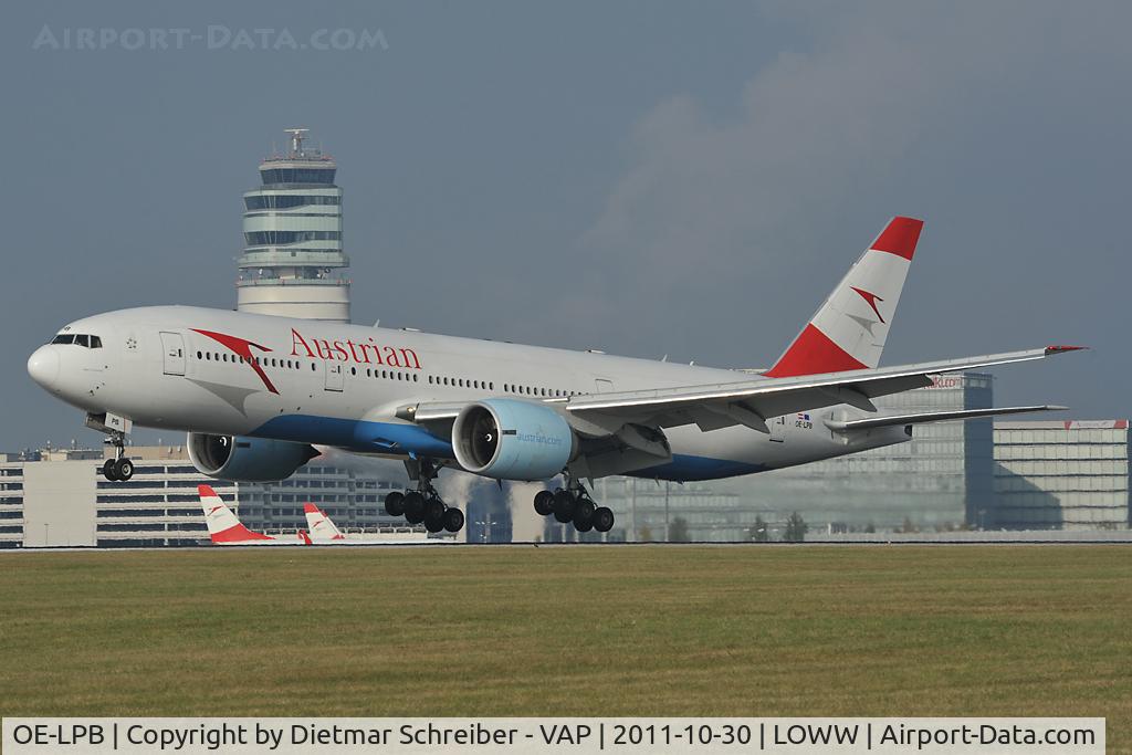 OE-LPB, 1998 Boeing 777-2Z9/ER C/N 28699, Austrian Airlines Boeing 777-200