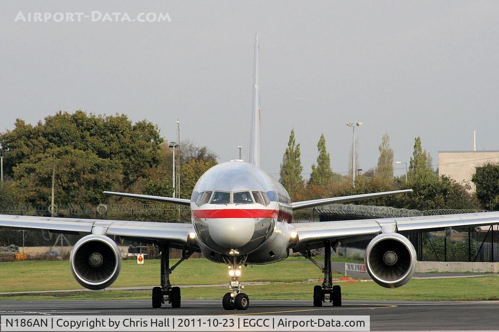 N186AN, 2001 Boeing 757-223 C/N 32380, American Airlines