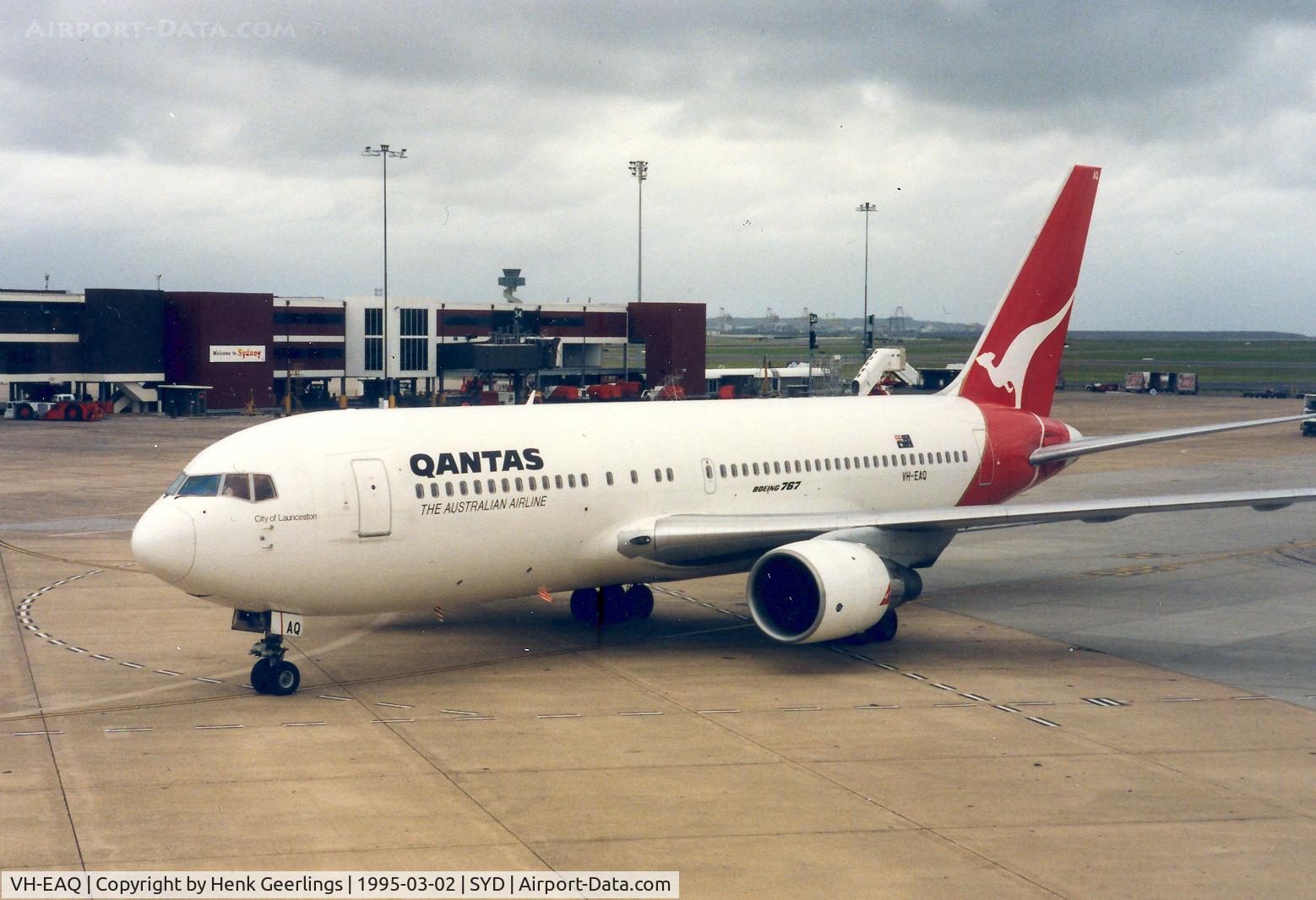 VH-EAQ, 1987 Boeing 767-238/ER C/N 23896, Qantas