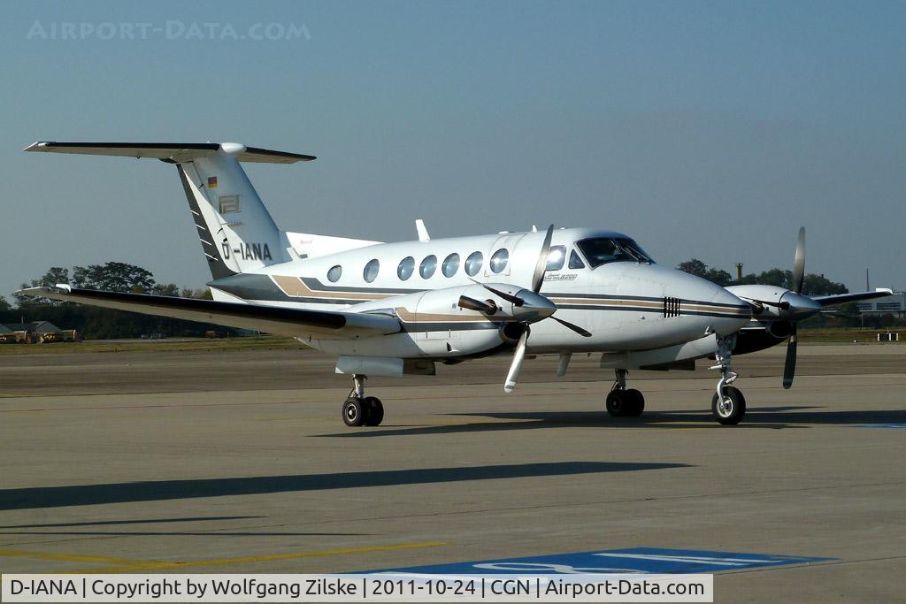 D-IANA, 1995 Beech B200 Super King Air King Air C/N BB-1517, visitor