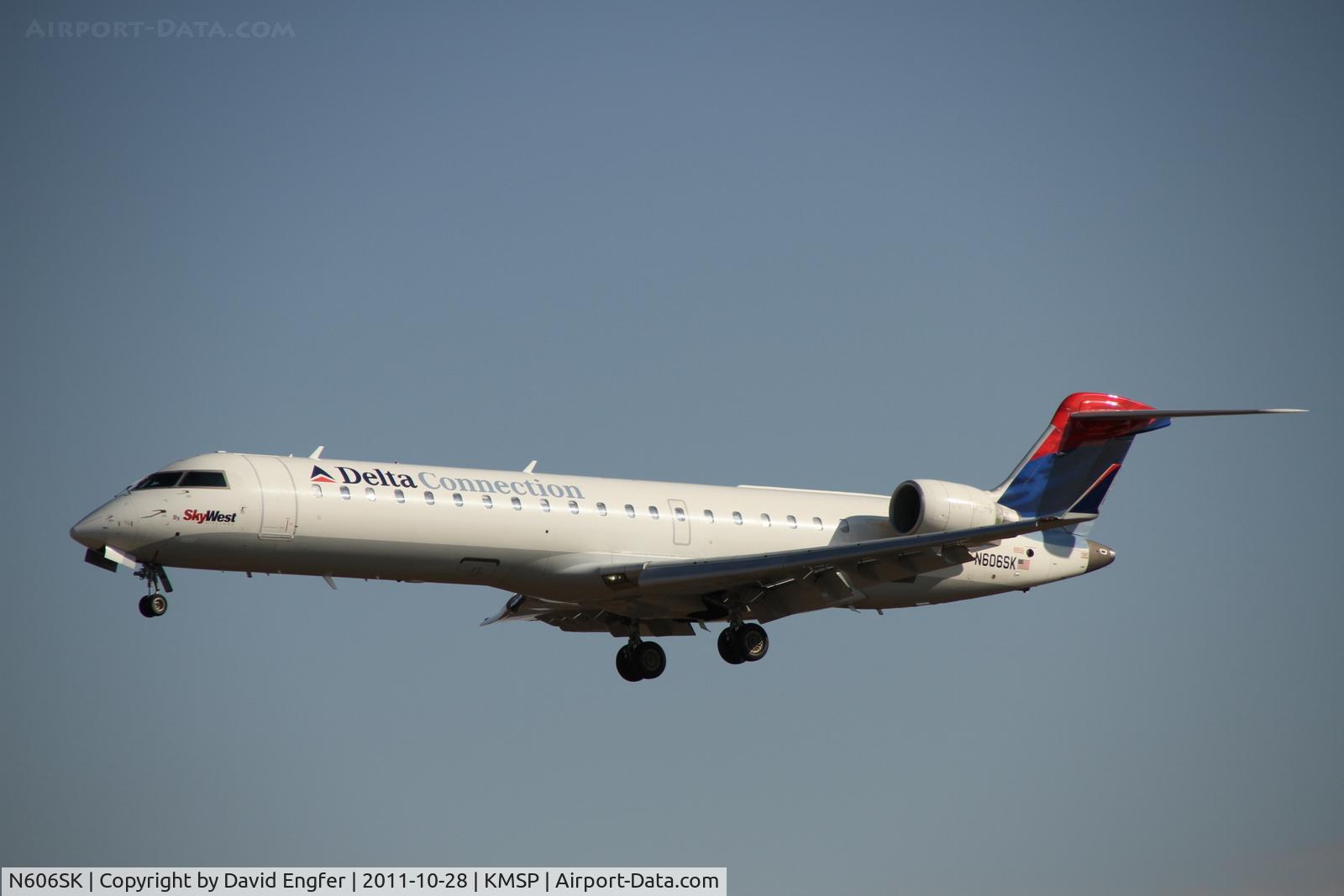 N606SK, 2006 Bombardier CRJ-700 (CL-600-2C10) Regional Jet C/N 10250, 17 @ KMSP