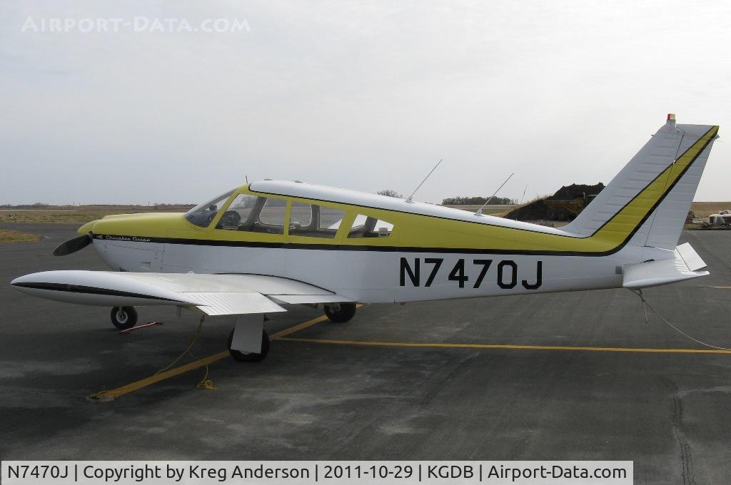 N7470J, 1968 Piper PA-28R-180 Cherokee Arrow C/N 28R-30823, Piper PA-28R-180 Cherokee on the line in Granite Falls, MN.