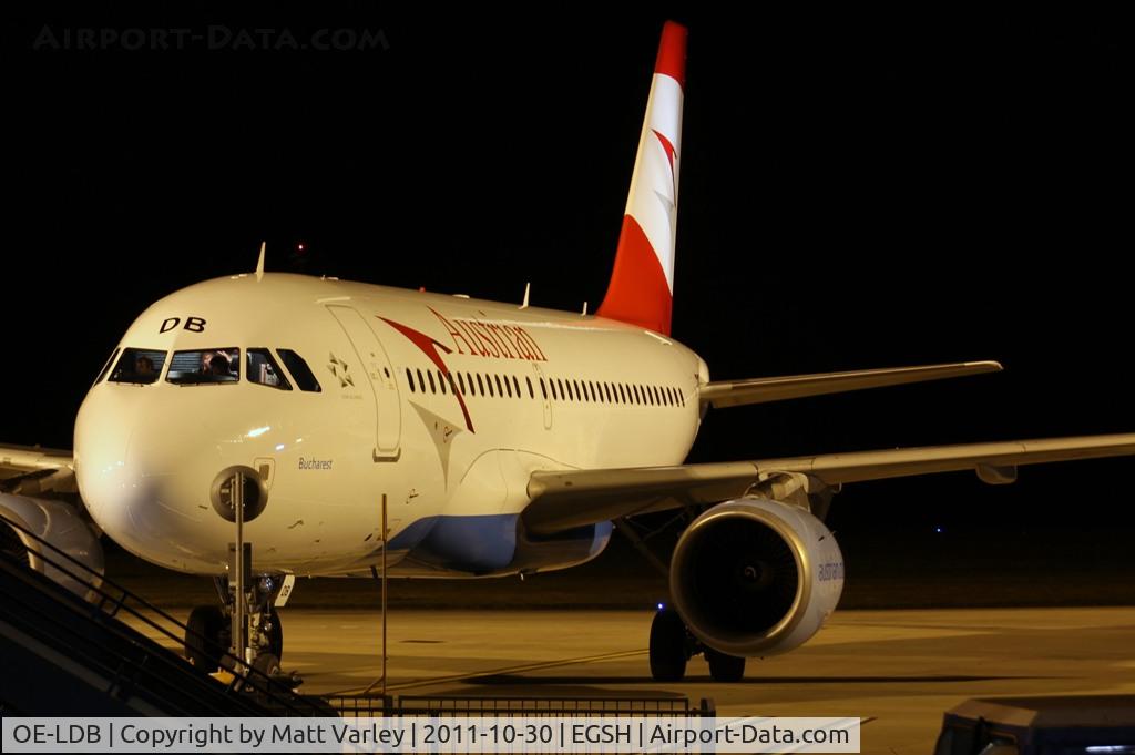 OE-LDB, 2004 Airbus A319-112 C/N 2174, Sat on stand 6 after spray.