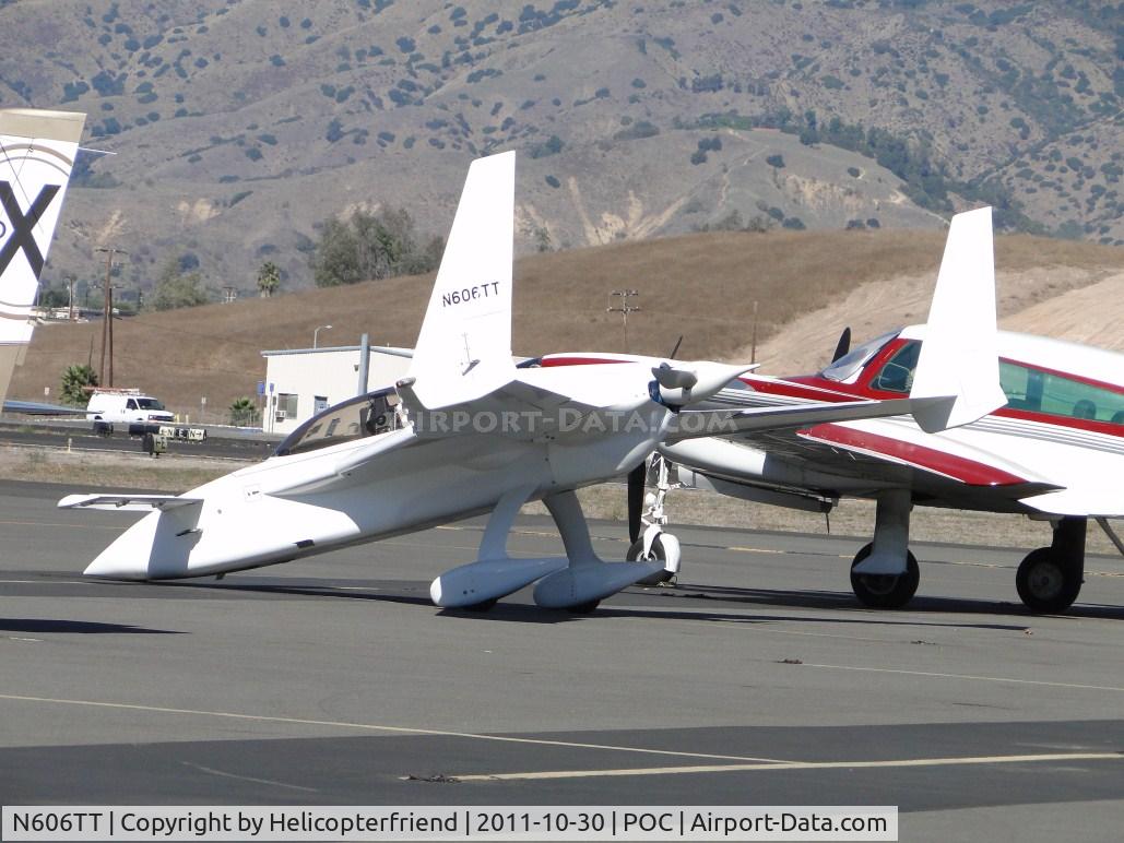 N606TT, 1985 Rutan Long-EZ C/N 274, Parked in transient parking