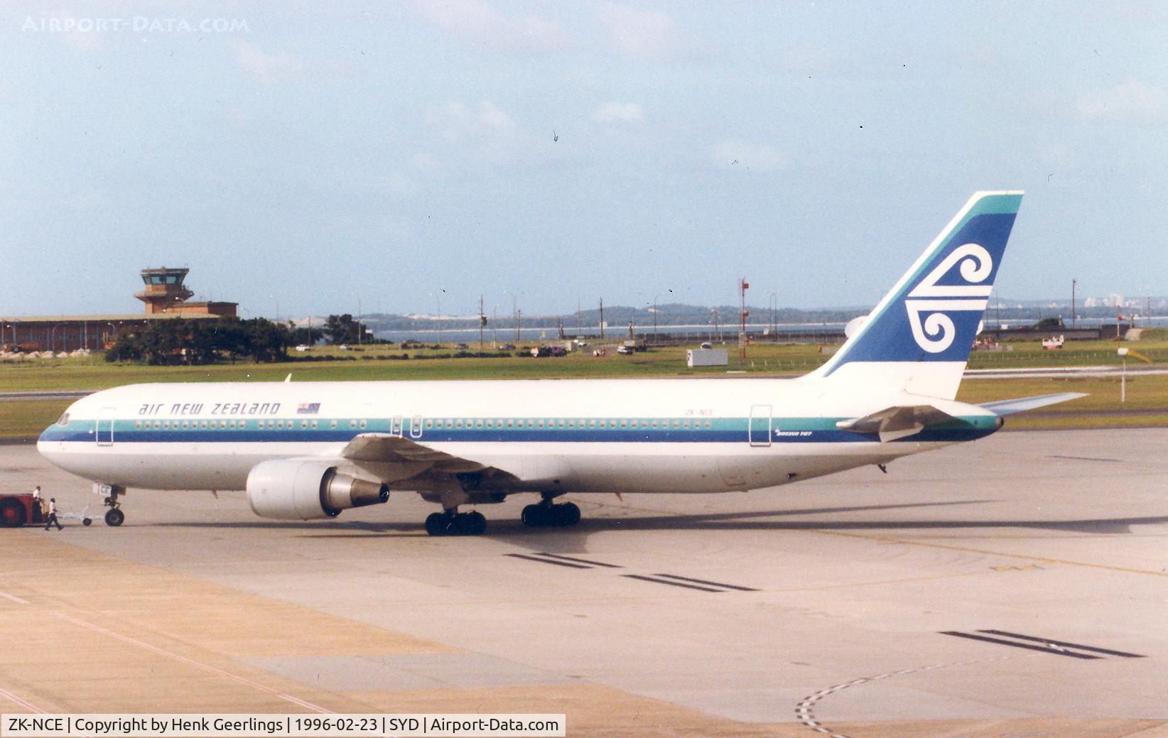 ZK-NCE, 1991 Boeing 767-319/ER C/N 24875, Air New Zealand