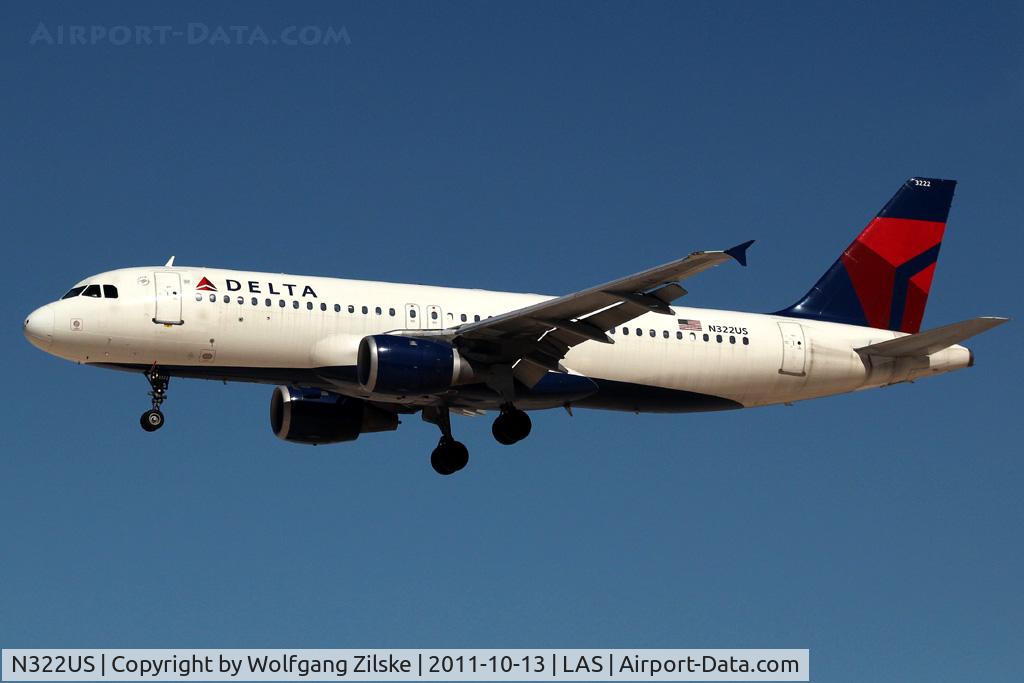 N322US, 1992 Airbus A320-211 C/N 263, visitor