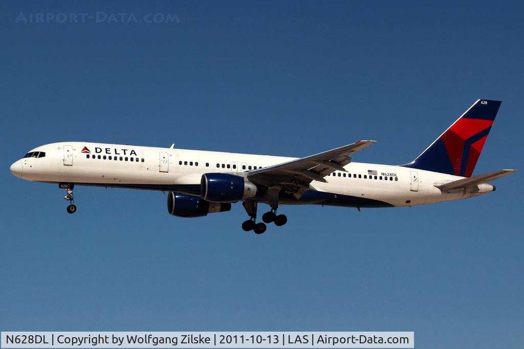 N628DL, 1987 Boeing 757-232 C/N 22918, visitor