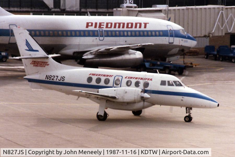 N827JS, British Aerospace BAe Jetstream 3101 C/N 697, Taxiing at DTW