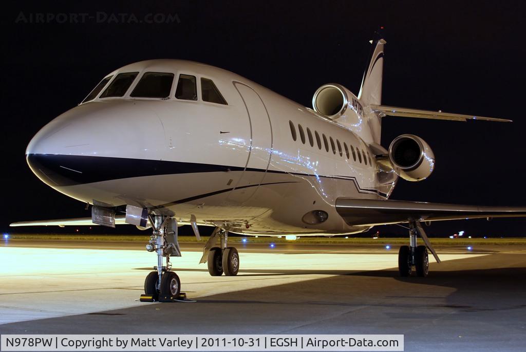 N978PW, 1994 Dassault Falcon 900B C/N 125, Sat on stand at Saxon Air.