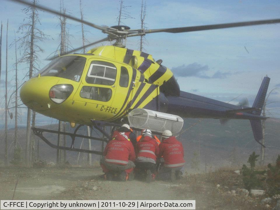 C-FFCE, Aérospatiale AS-355F-1 Ecureuil 2 C/N 5182, C-FFCE working with Penticton Search and Rescue, as well as Central Okanagan Search and Rescue on a joint training exercise.