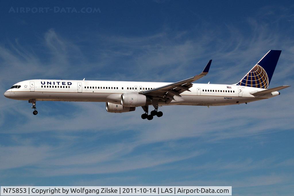 N75853, 2002 Boeing 757-324 C/N 32812, visitor