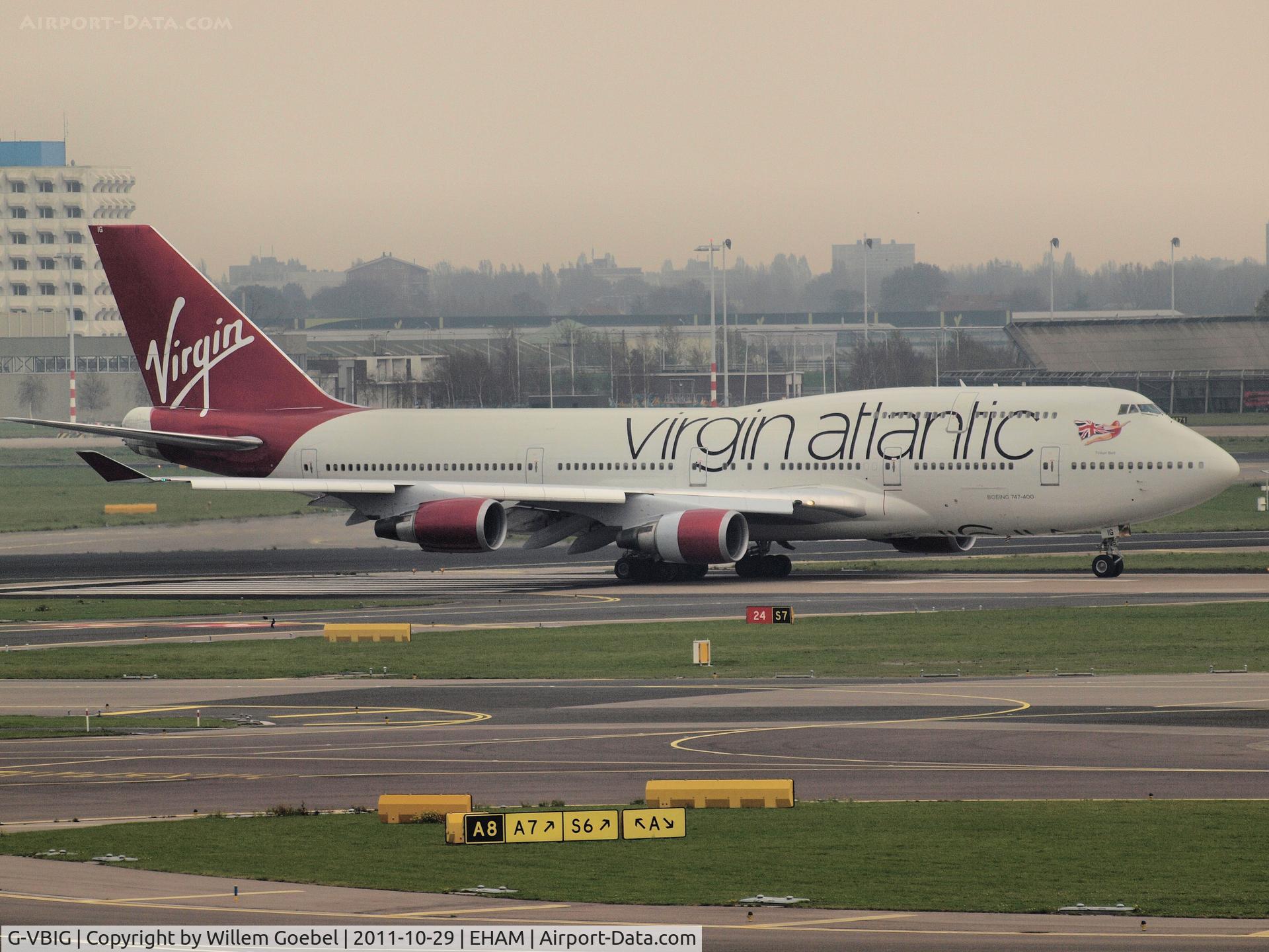 G-VBIG, 1996 Boeing 747-4Q8 C/N 26255, Taxi to the runway24 on Schiphol Airport