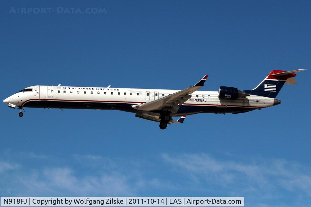 N918FJ, 2004 Bombardier CRJ-900ER (CL-600-2D24) C/N 15018, visitor