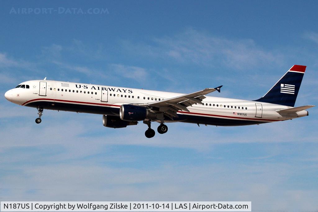 N187US, 2002 Airbus A321-211 C/N 1704, visitor