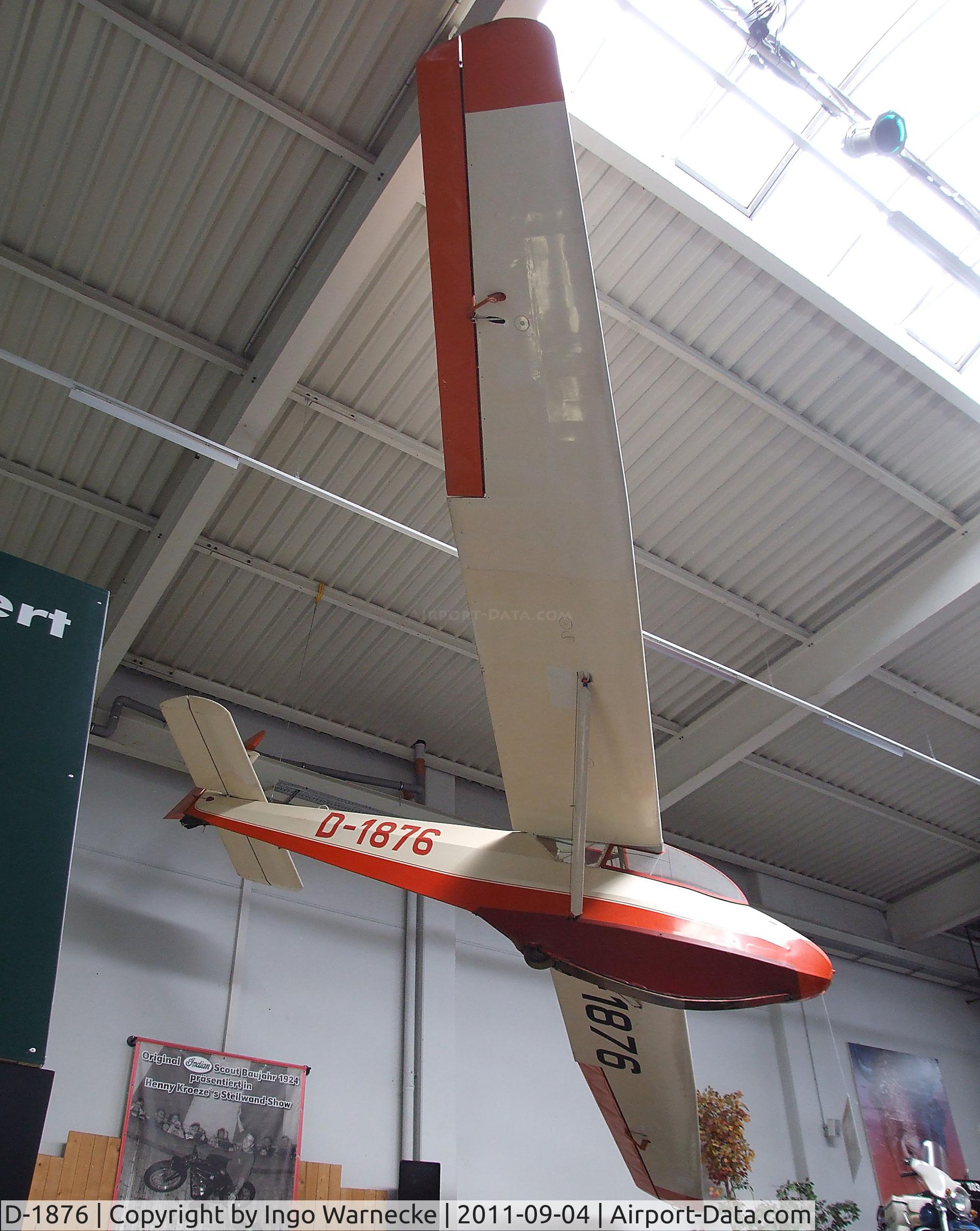 D-1876, Schleicher Ka-4 Rhonlerche II C/N 3036, Schleicher Ka 4 Rhönlerche II at the Auto & Technik Museum, Sinsheim