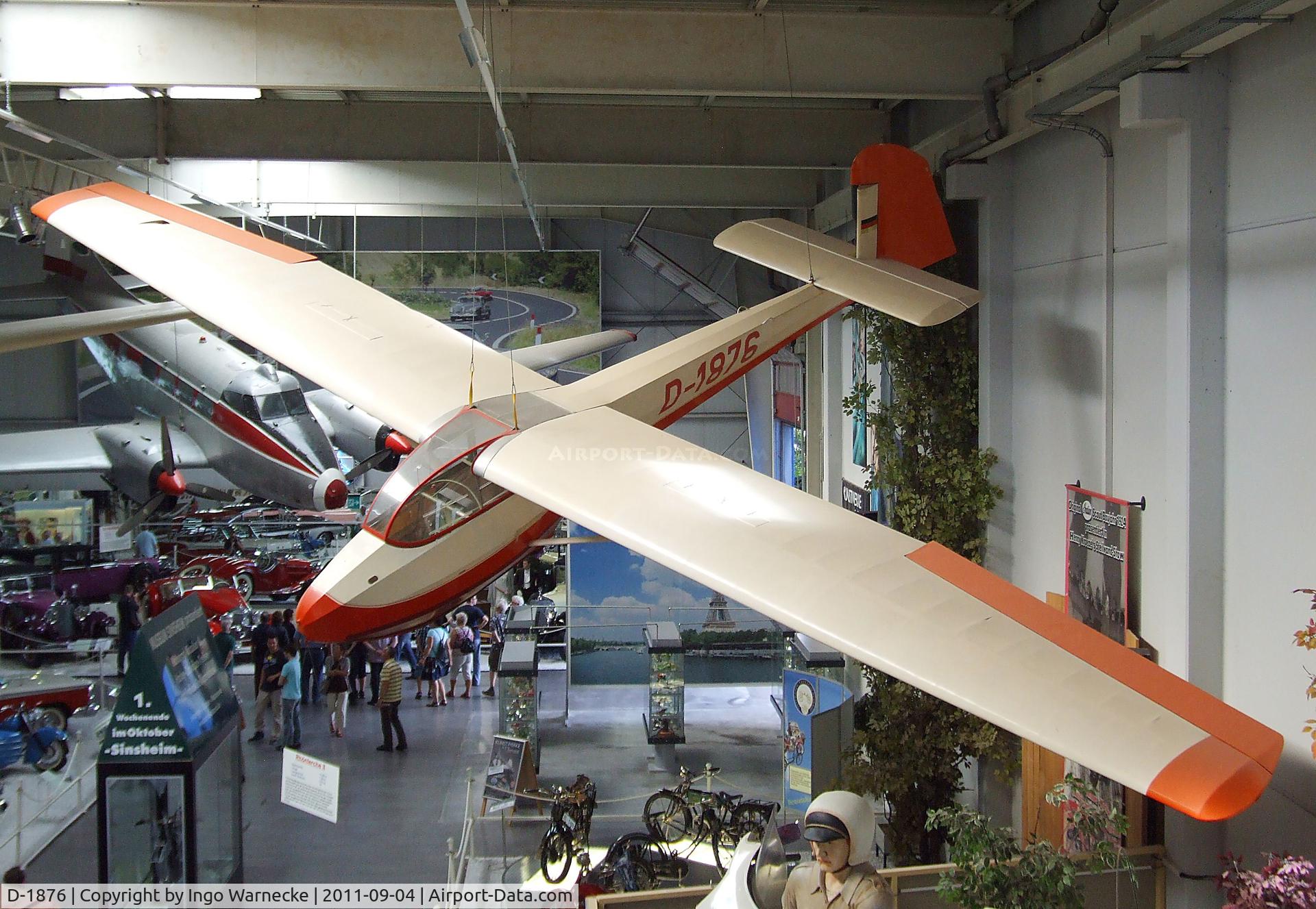 D-1876, Schleicher Ka-4 Rhonlerche II C/N 3036, Schleicher Ka 4 Rhönlerche II at the Auto & Technik Museum, Sinsheim