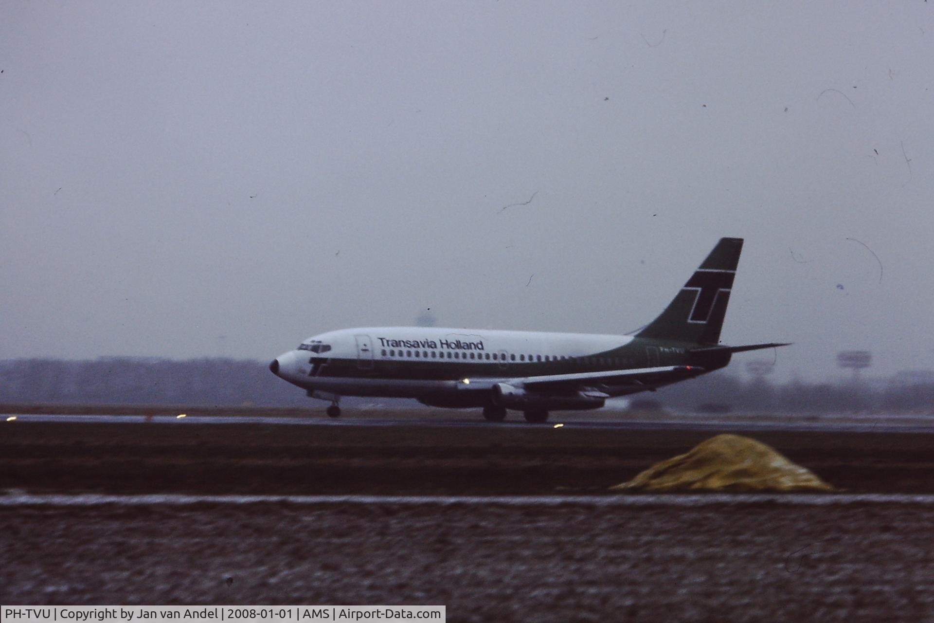 PH-TVU, 1982 Boeing 737-2K2 C/N 22906, Transavia B737-2K2 at Schiphol airport Amsterdam