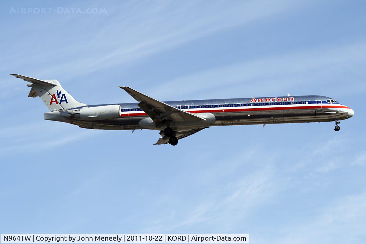 N964TW, 1999 McDonnell Douglas MD-83 (DC-9-83) C/N 53614, Short final