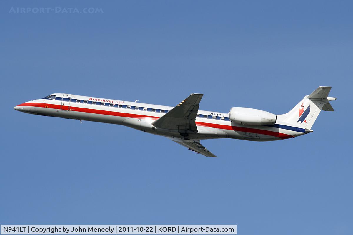 N941LT, 2005 Embraer ERJ-145LR (EMB-145LR) C/N 14500926, Climbing out