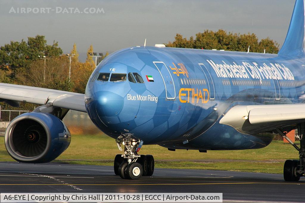A6-EYE, 2005 Airbus A330-243 C/N 688, Etihad logo jet in full Manchester City FC colour scheme