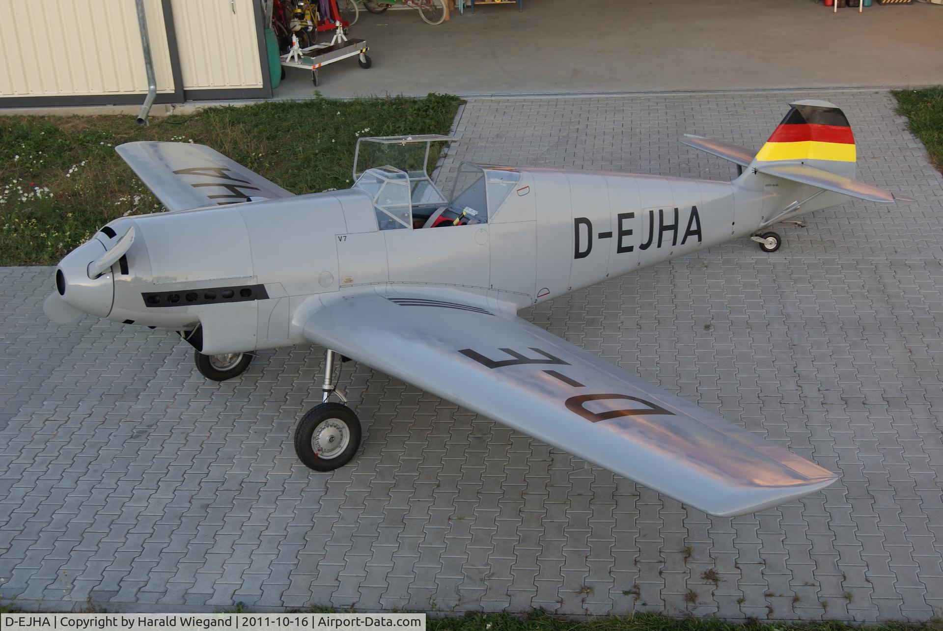 D-EJHA, 2004 A. S. Bf 109 V 7 Replica 80 % Scale C/N 881, October 2011, Bf 109 V 7 80% Replica before Home Base at Aschaffenburg in Bavaria/Germany
