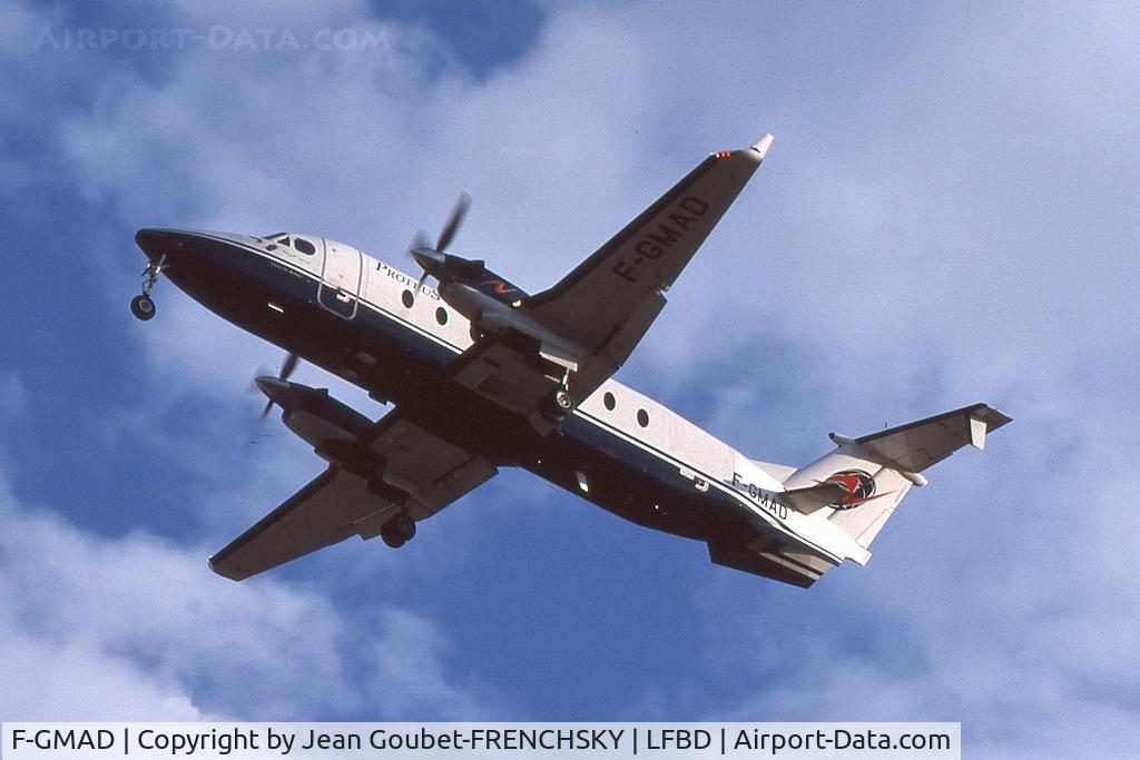 F-GMAD, 1997 Beech 1900D C/N UE-290, landing 23