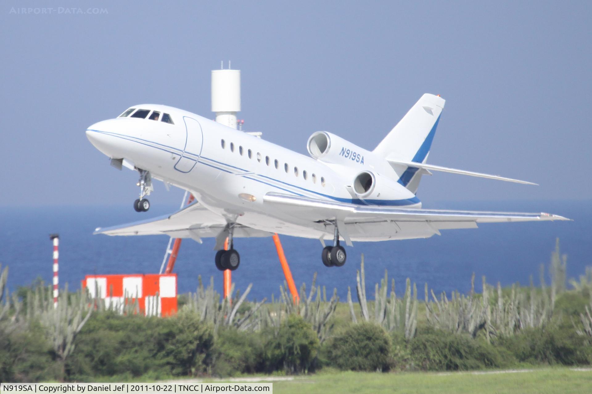 N919SA, 2003 Dassault Falcon 900EX C/N 124, N919SA at TNCC